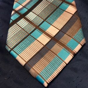 Tie